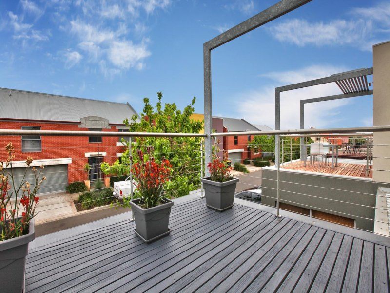11 Beacon Lane
