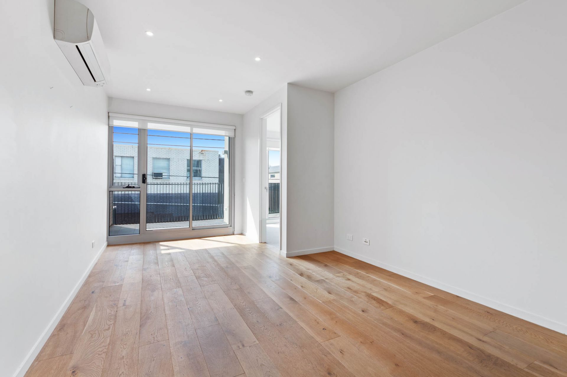 112/37 Park Street, Elsternwick - Thumbnail 4