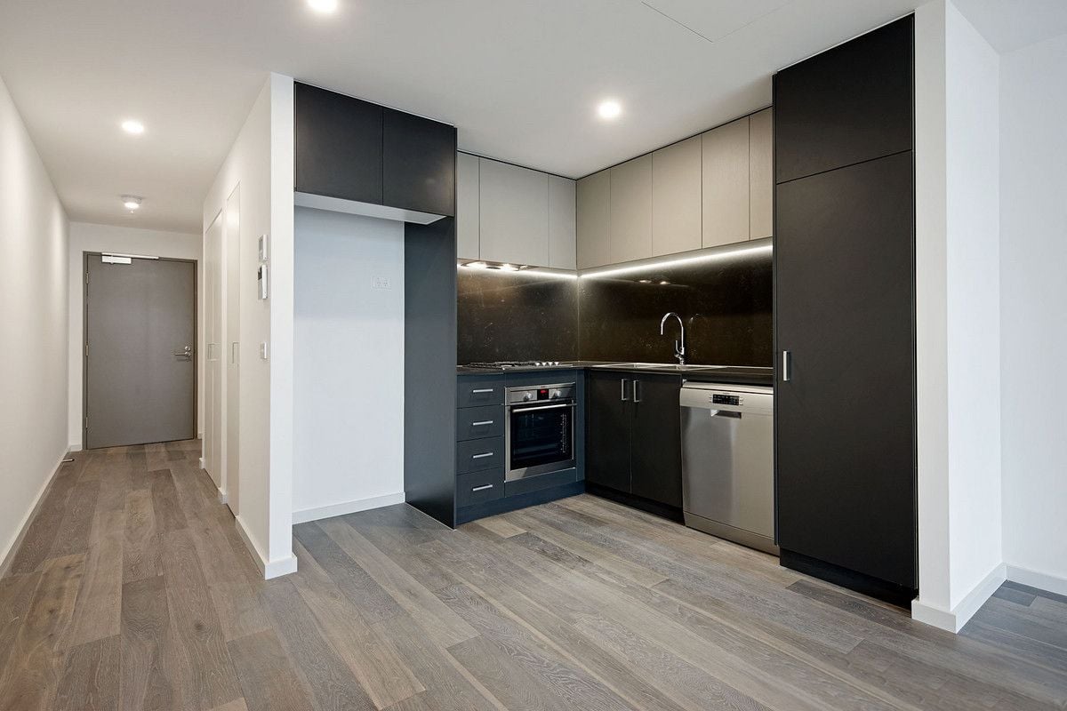 221/77 Hobsons Road Kensington VIC, Kensington - Thumbnail 3