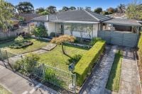 36 Laurina Crescent, Frankston North VIC