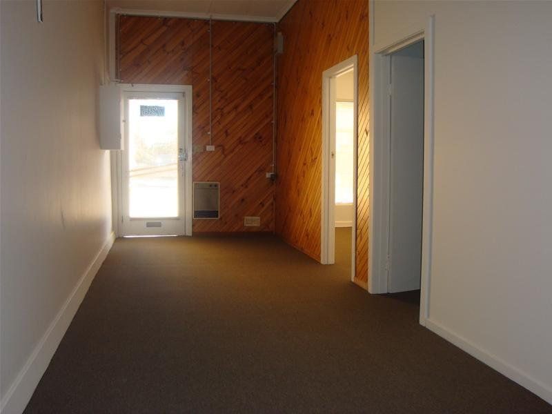 Tram Right At Your Door!!