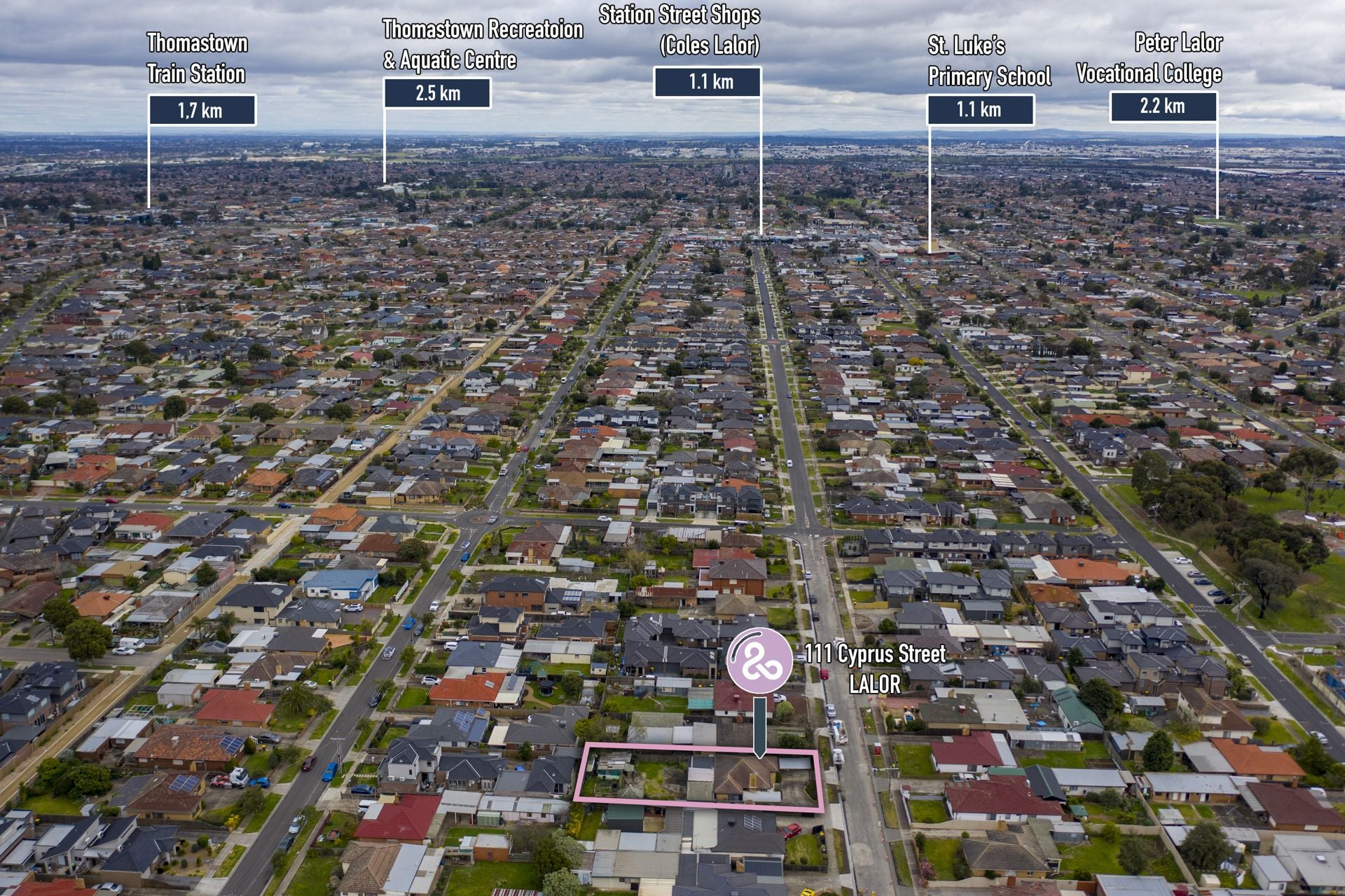 PRIME LOCATION!