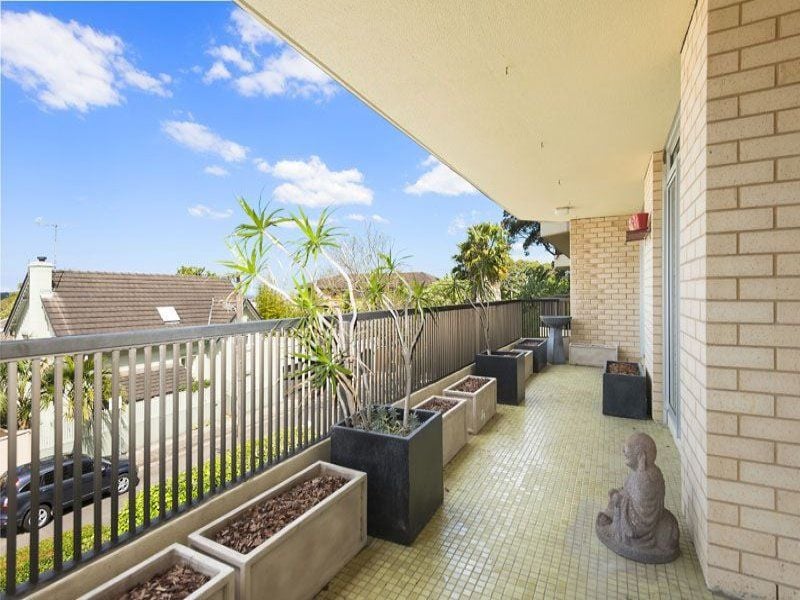 12/37 Barry Street NEUTRAL BAY NSW, Bay - Thumbnail 3