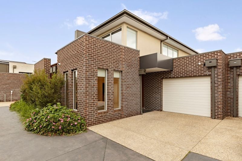 3/51 Morotai Parade, Heidelberg West