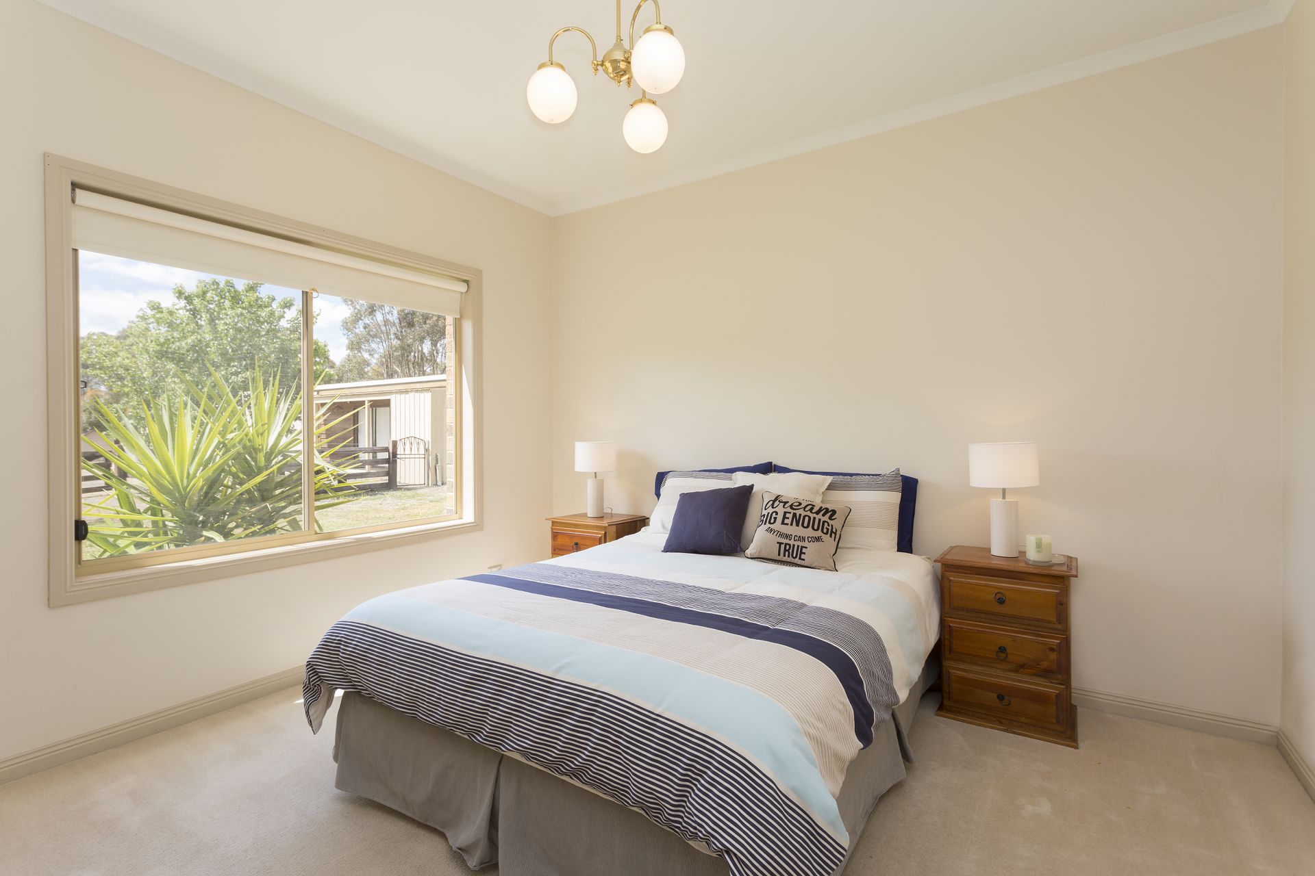 1 Braeside Drive, Junortoun Dungey Carter Ketterer