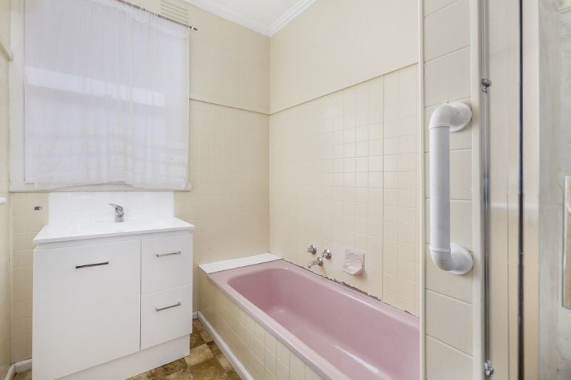 168 Hearn Street COLAC VIC, Colac - Thumbnail 5