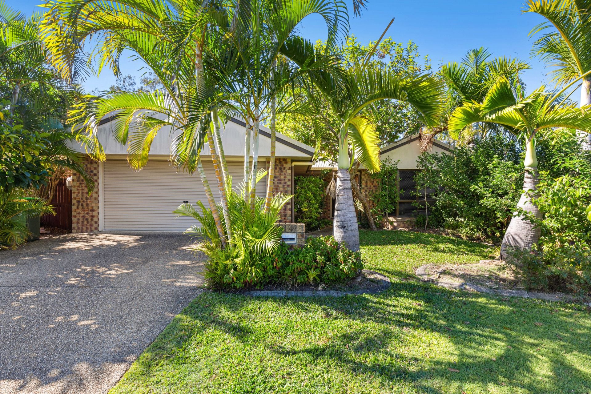 31 Lakeshore Place Little Mountain QLD, Little Mountain - Thumbnail 2