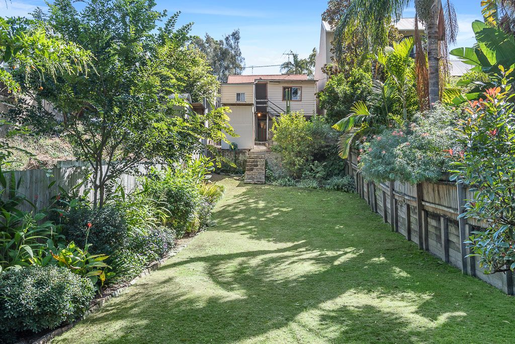 SOLD - Pure Potential On A Super Deep Landholding