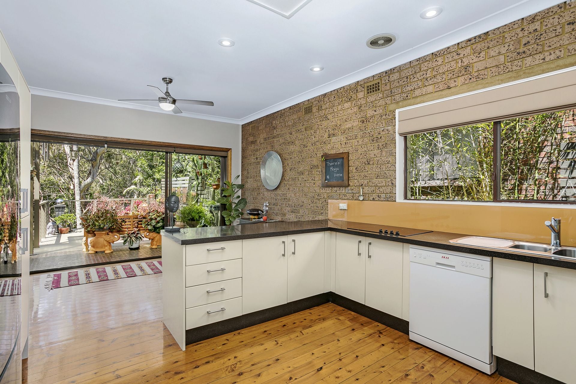 102 North West Arm Road Gymea NSW, Gymea - Thumbnail 4