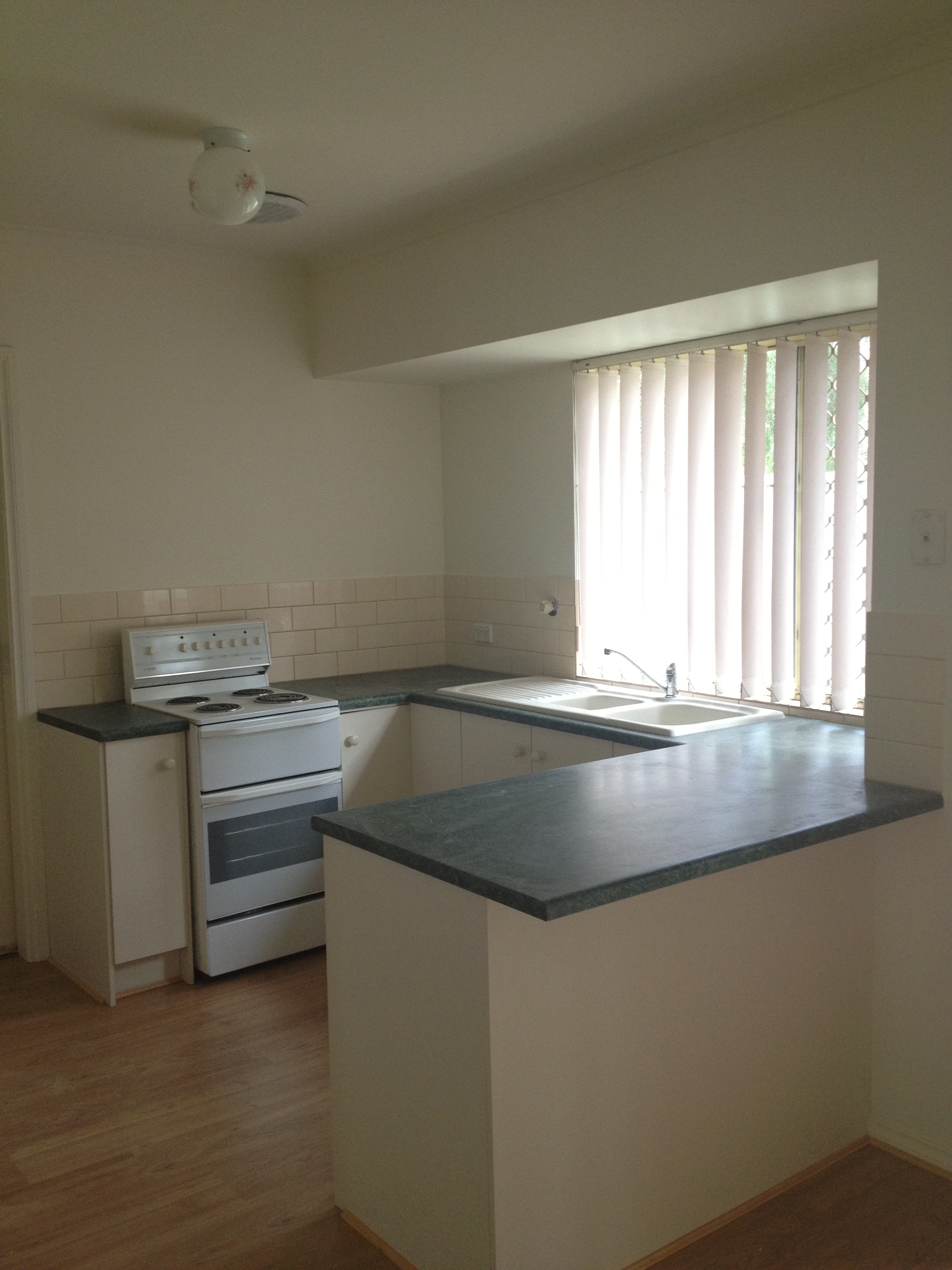 2/7 Burton Close Modbury 5092