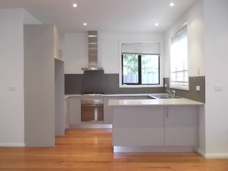 10/2a Simpson Street, Yarraville - Thumbnail 3