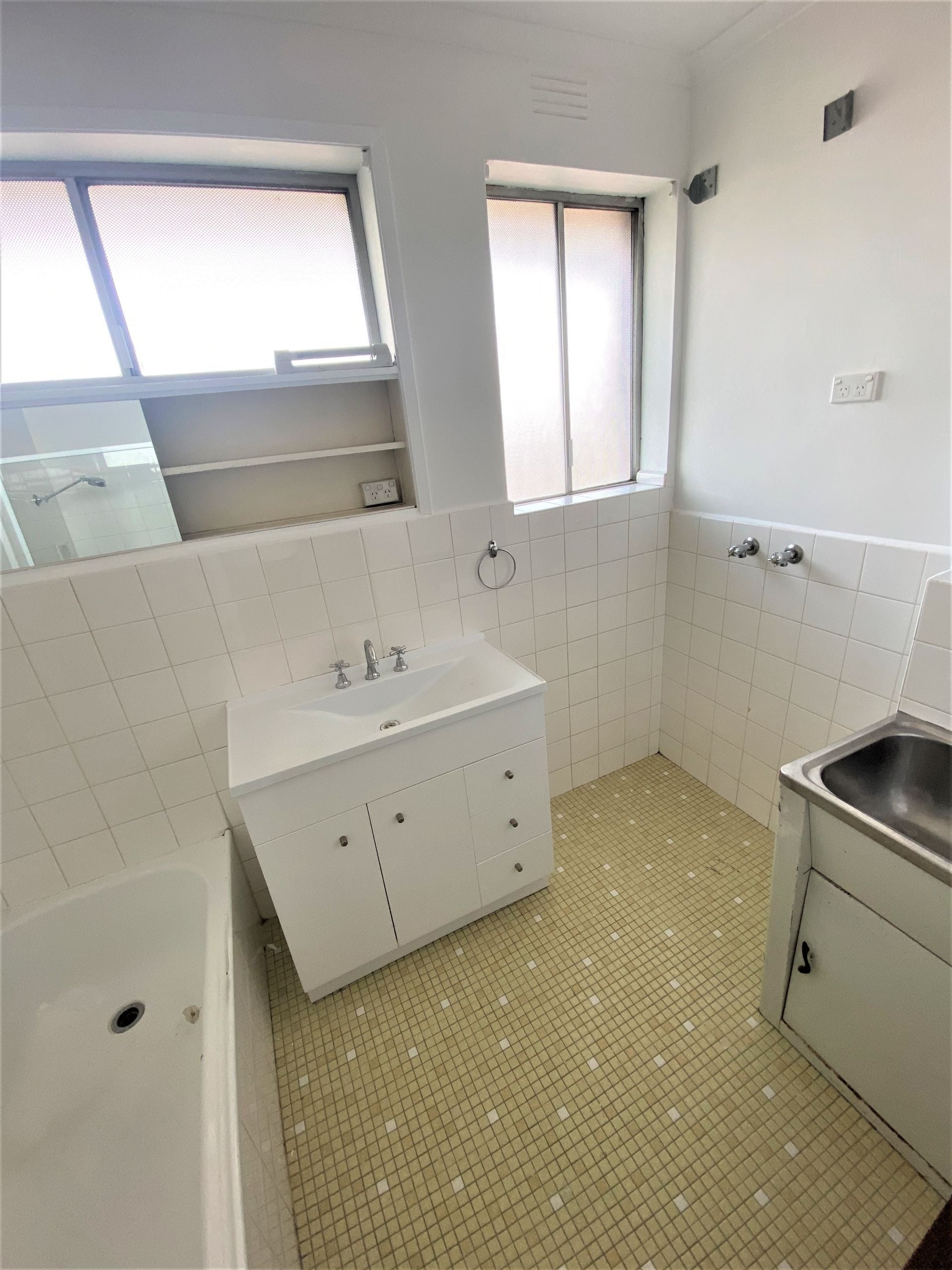 A gem in the heart of Thornbury!