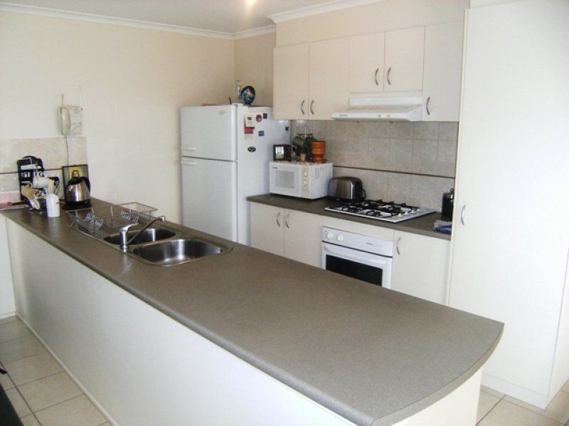 10 Klim Place, Burnside - Thumbnail 3