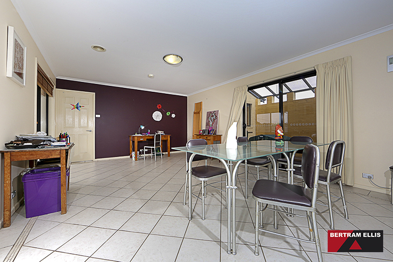21 Warragamba Avenue, Duffy - Thumbnail 8