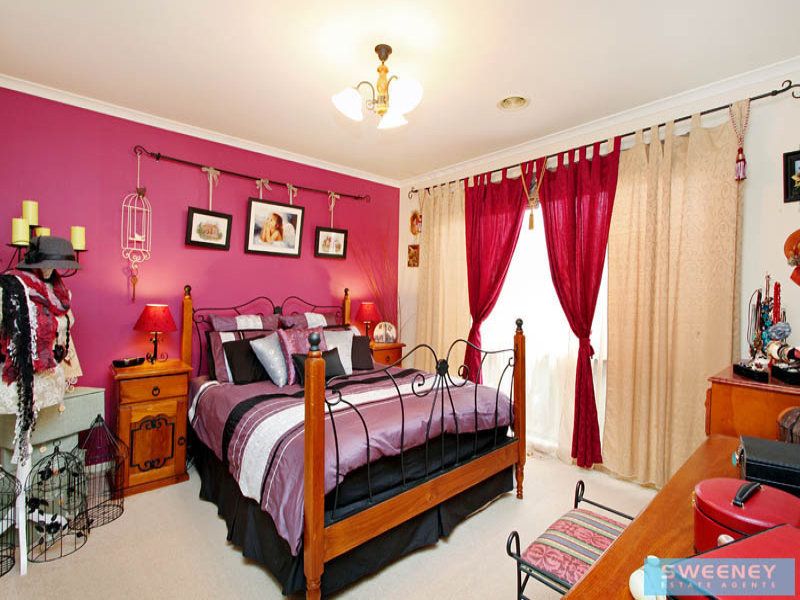 4 Castlemaine Way, Caroline Springs - Thumbnail 5