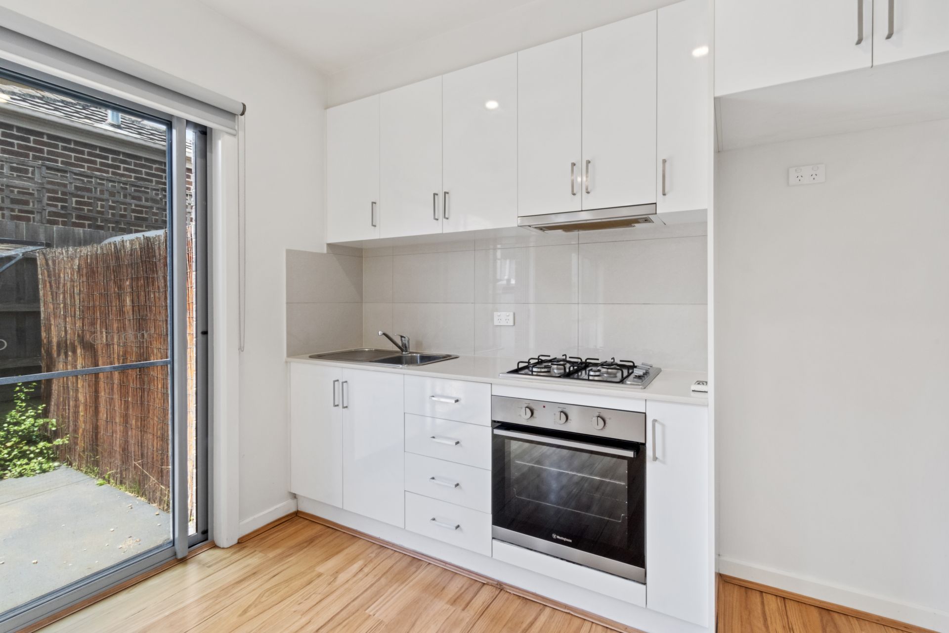 Charming 1-Bedroom Townhouse for Rent in Reservoir!