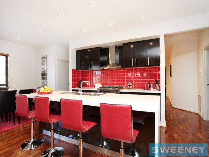 40 Barwon Street, Taylors Hill - Thumbnail 3