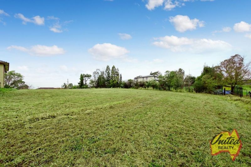 99107 Abbotsbury Drive, Horsley Park United Realty