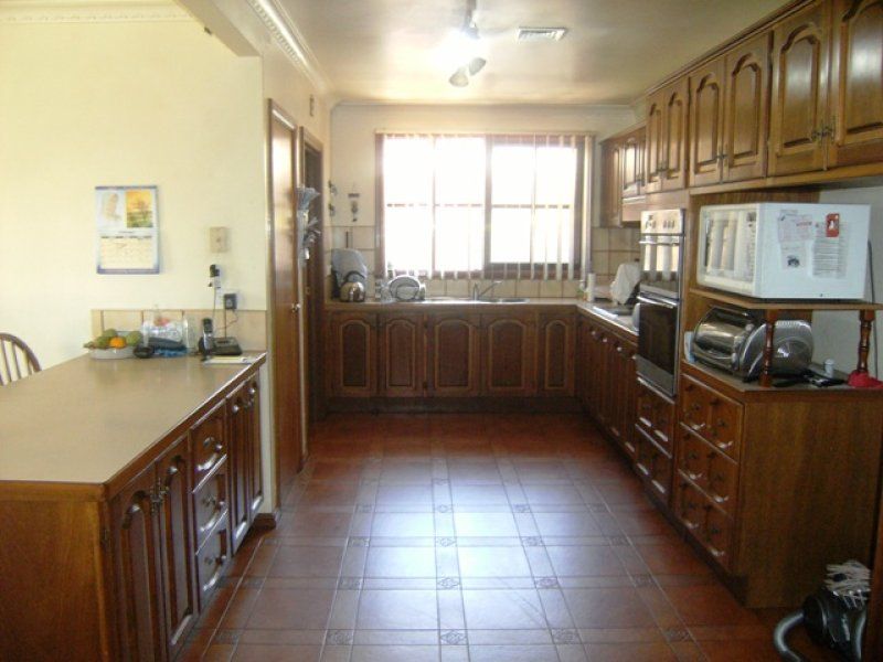 27 Argyll Street, Sydenham - Thumbnail 3