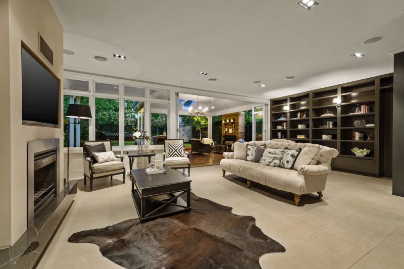 51 Essex Road, Surrey Hills - Thumbnail 3