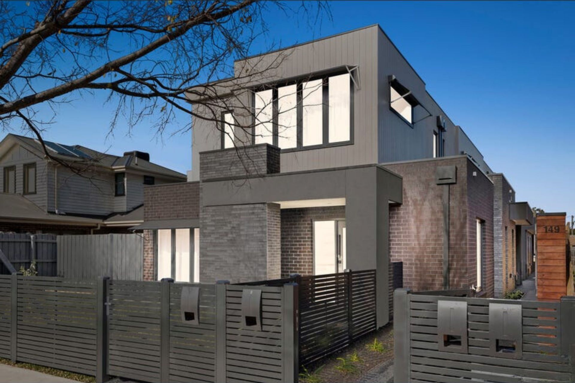 Beautifully Presented Two-Bedroom Townhouse
