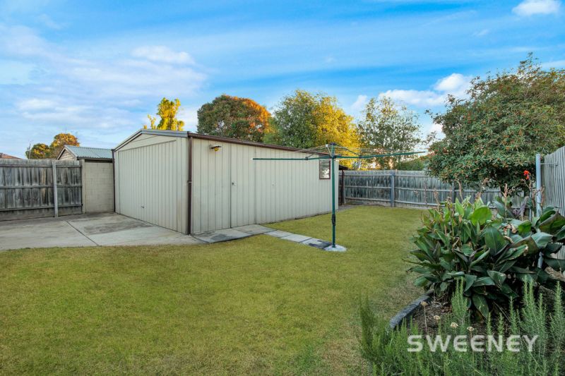 84 Merton Street, Altona Meadows - Thumbnail 8