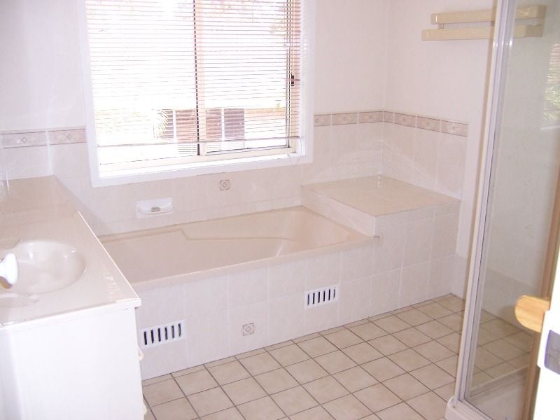 6 Tupelo Grove, Menai - Thumbnail 8