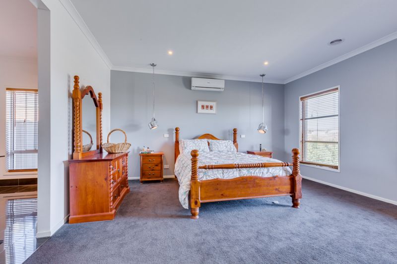7 Lomandra, Bacchus Marsh - Thumbnail 7