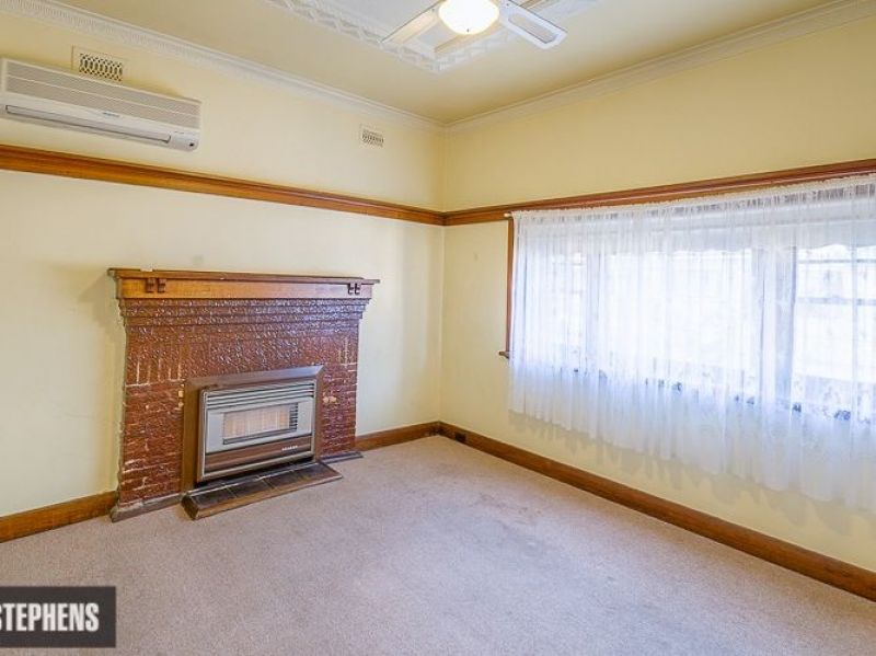 33 Howard Street MAIDSTONE VIC, Maidstone - Thumbnail 3