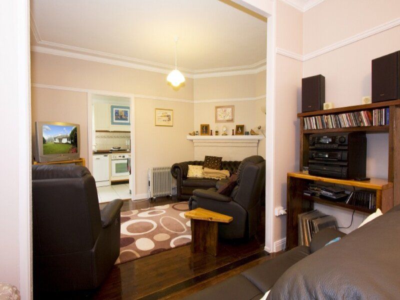 12 Bayfield Road, Galston - Thumbnail 5