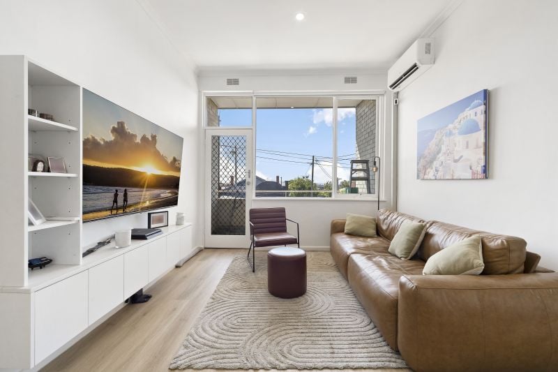 8/2A Hawker Avenue, Preston