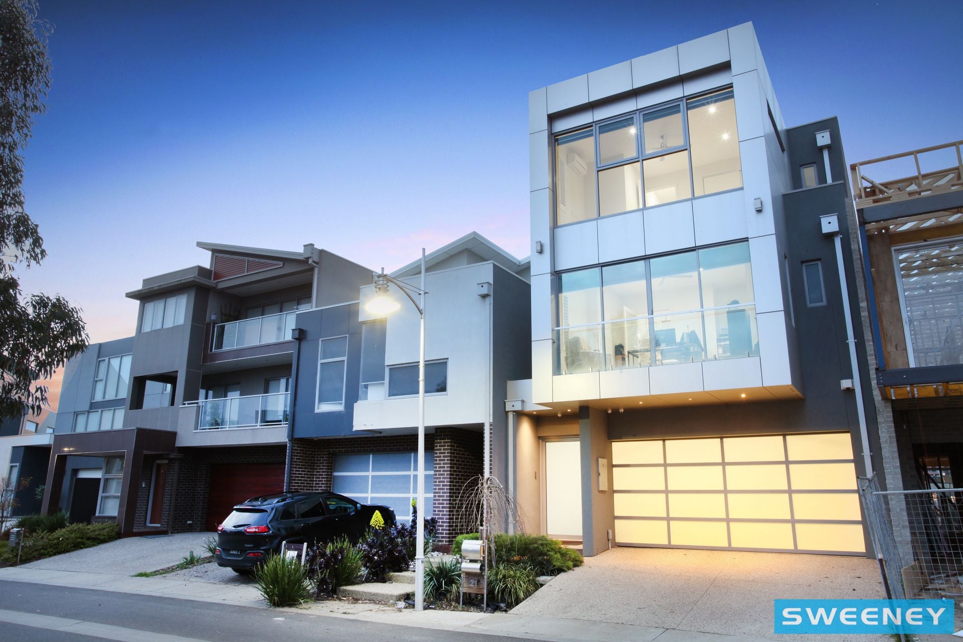 21 The Strand, Caroline Springs - Thumbnail 2