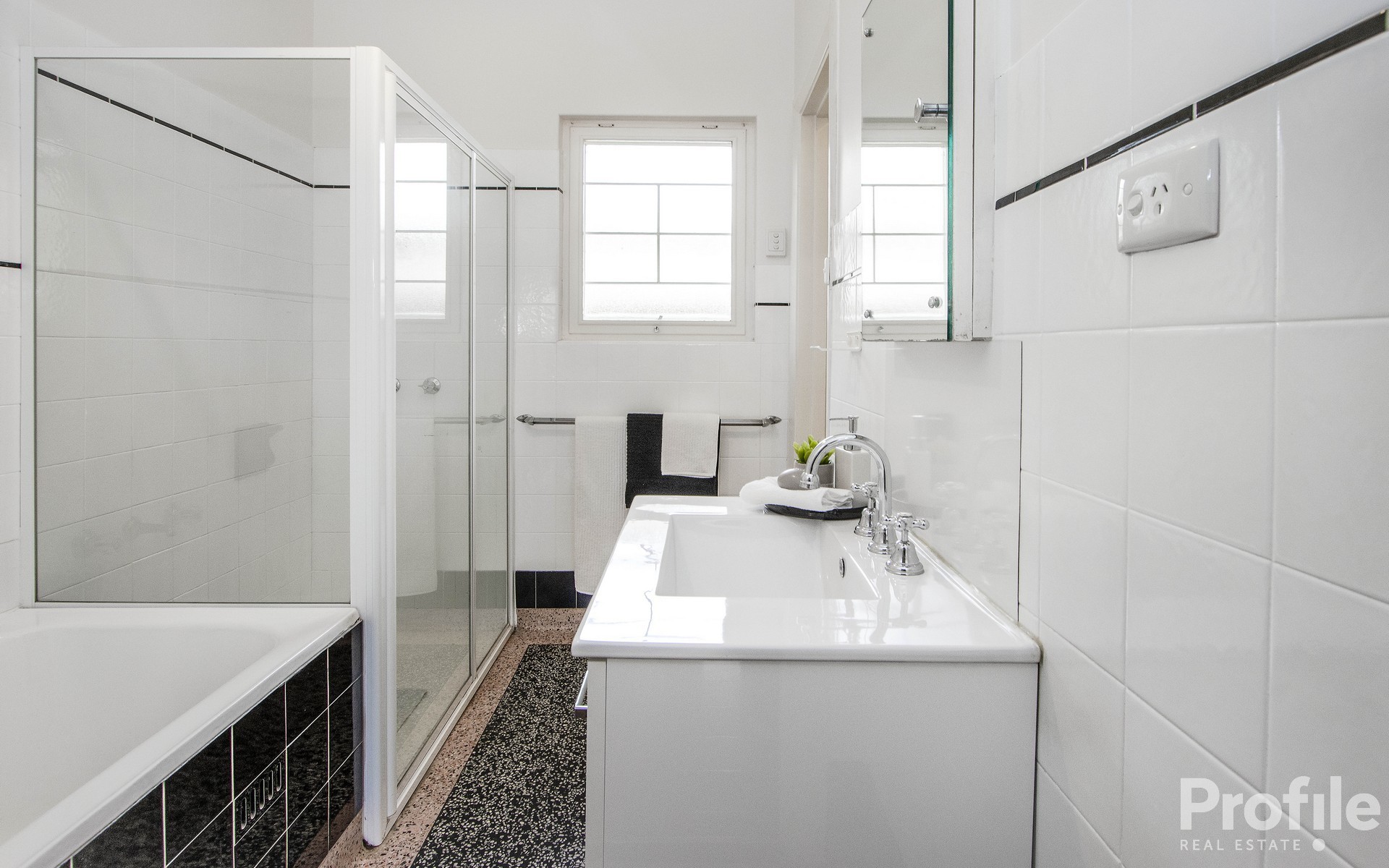 24 Ruthven Avenue  Glandore 5037