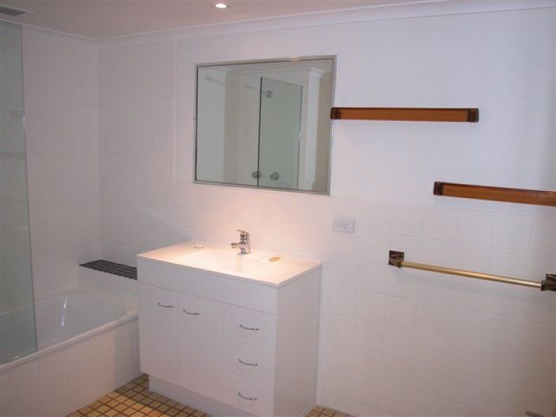 8/6 Haig Street KIRRA QLD, Kirra - Thumbnail 5