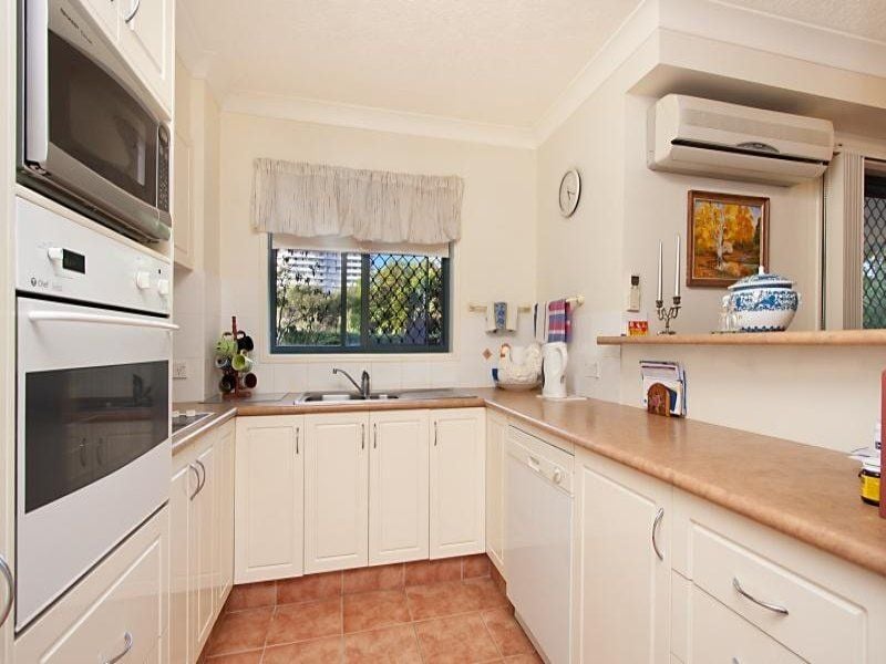 4/16 Dutton Street 'Lanham Palms' COOLANGATTA QLD, 'Lanham Palms' Coolangatta - Thumbnail 5