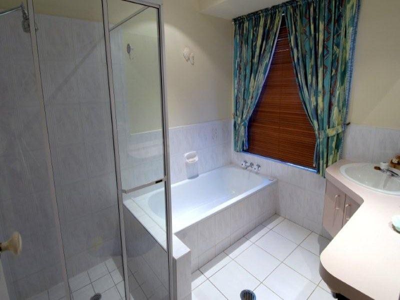 3 Rosslyn Court BUDERIM QLD, Buderim - Thumbnail 2