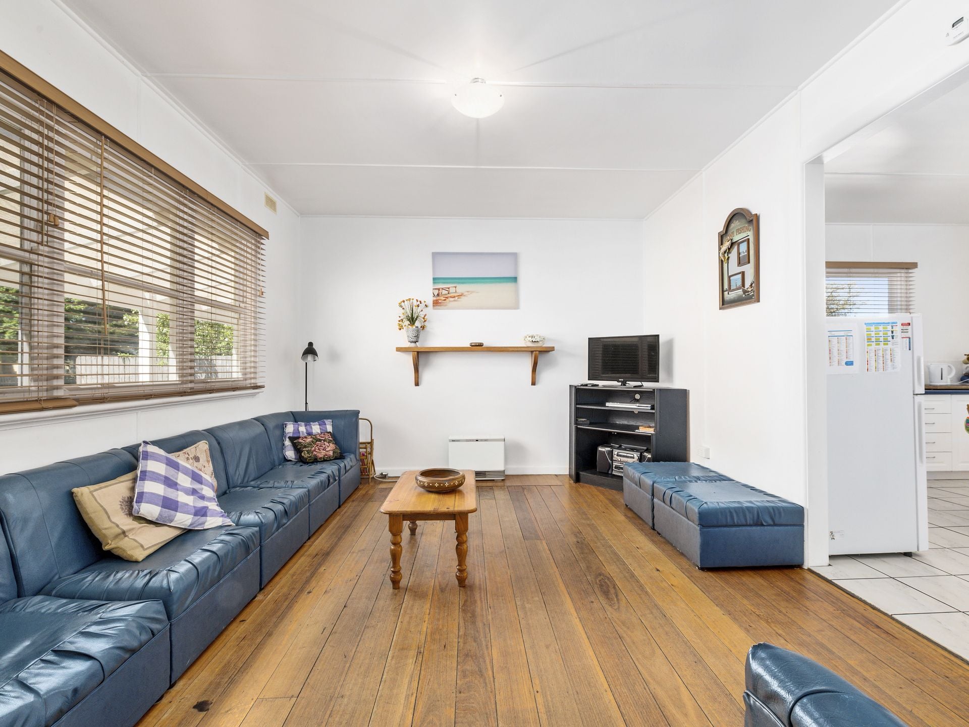 1/45 Montrose Avenue, Apollo Bay - Thumbnail 3