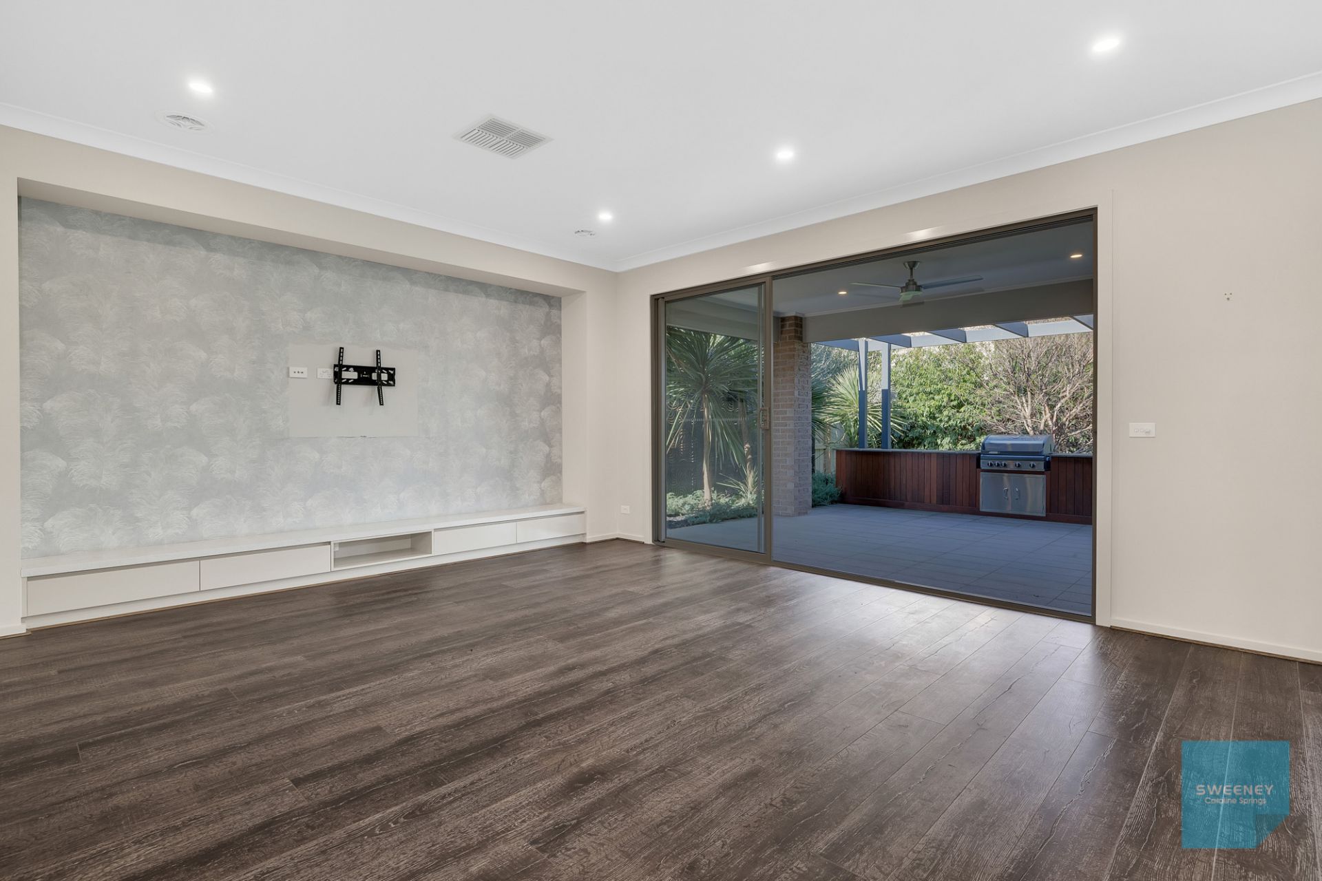 22 Woodlea Boulevard, Aintree - Thumbnail 7
