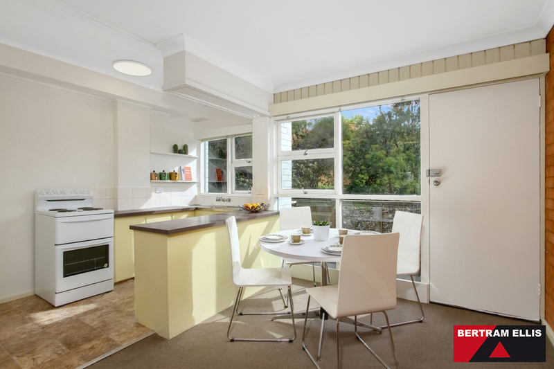2/156 Monaro Crescent, Red Hill - Thumbnail 3