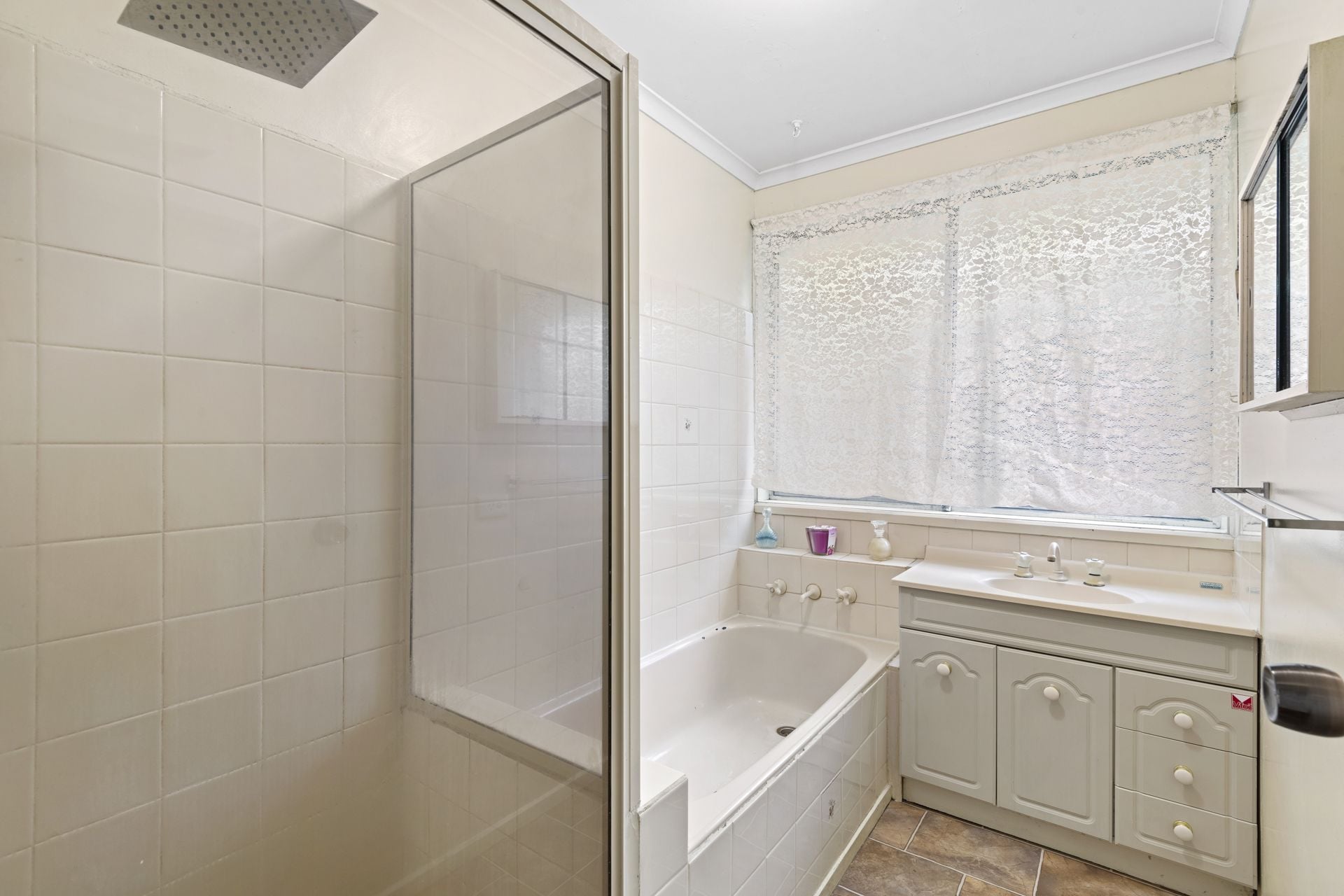 AFFORDABLE 4 BEDROOM FAMILY HOME