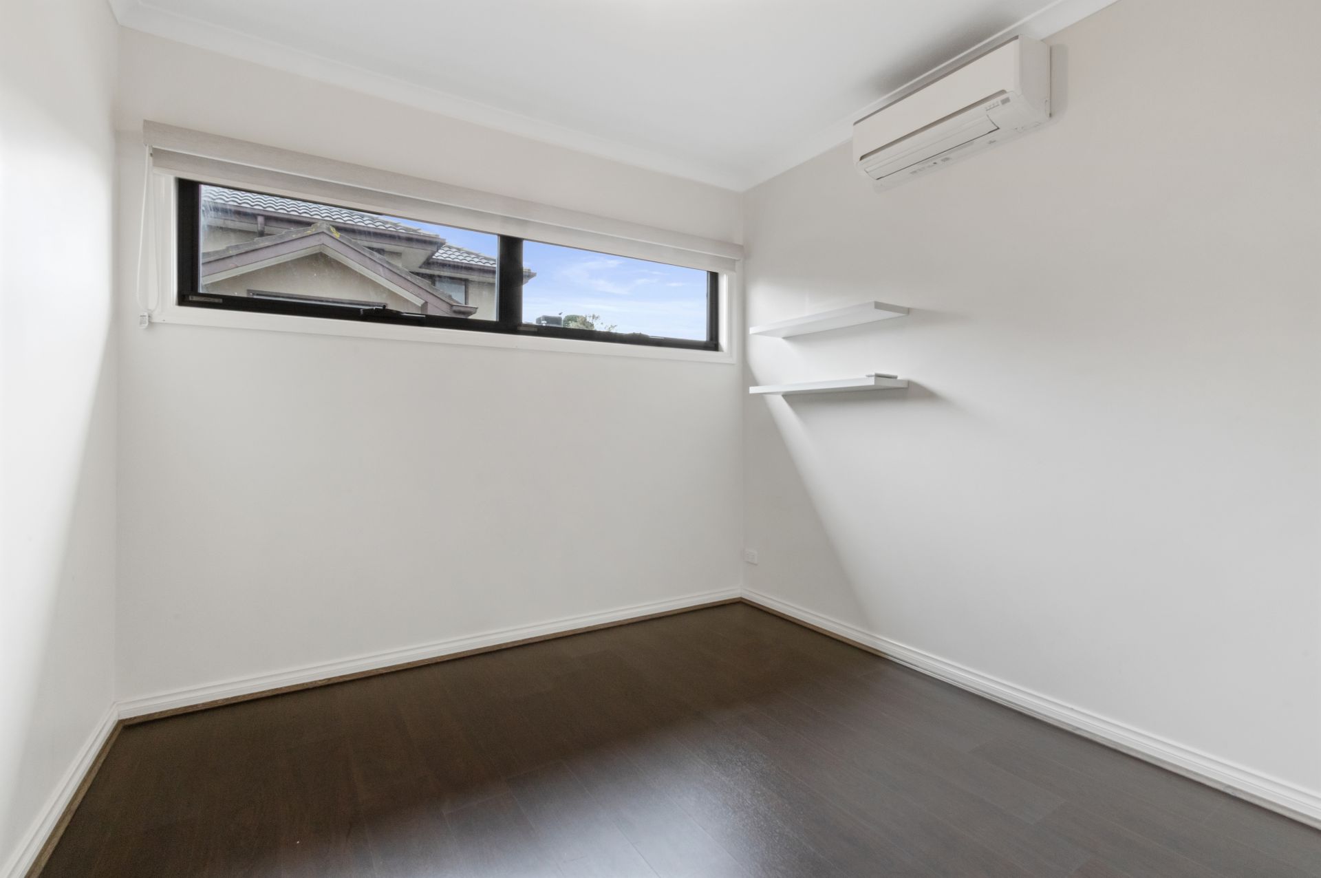 Modern 3-Bedroom Townhouse for Rent in Reservoir!