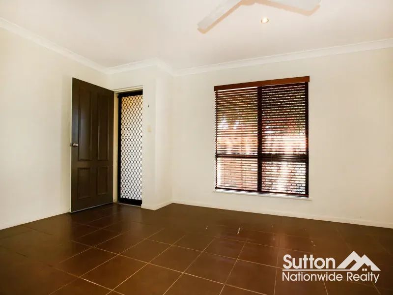 11 Eshelby Street, Bushland Beach, Bushland Beach - Thumbnail 7