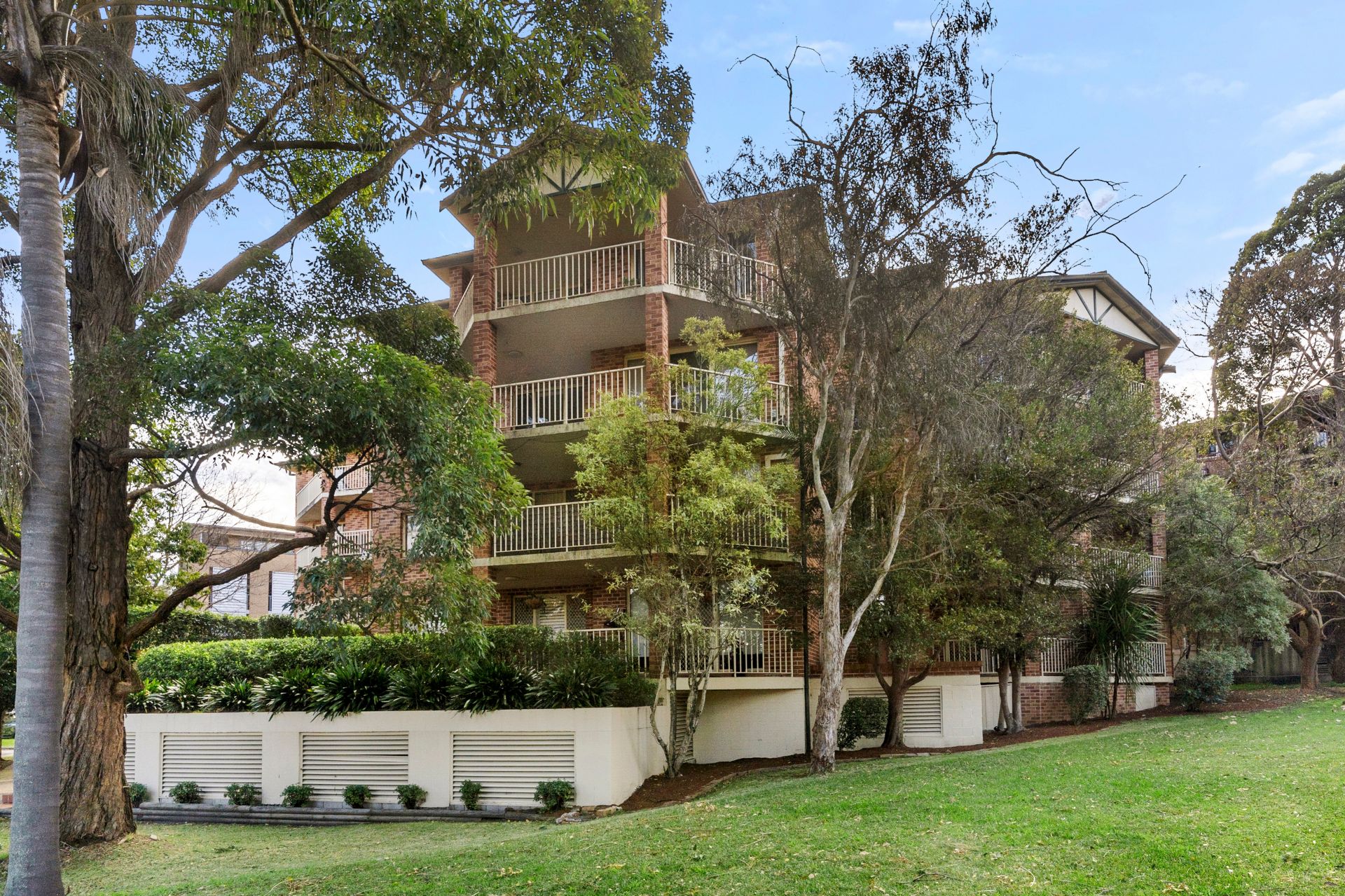 8/3-7 Park Street, Sutherland, Sutherland - Thumbnail 2