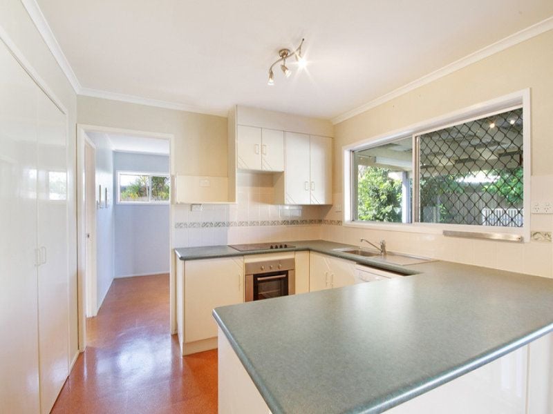 1 Bilinga Street Currimundi QLD, Currimundi - Thumbnail 4