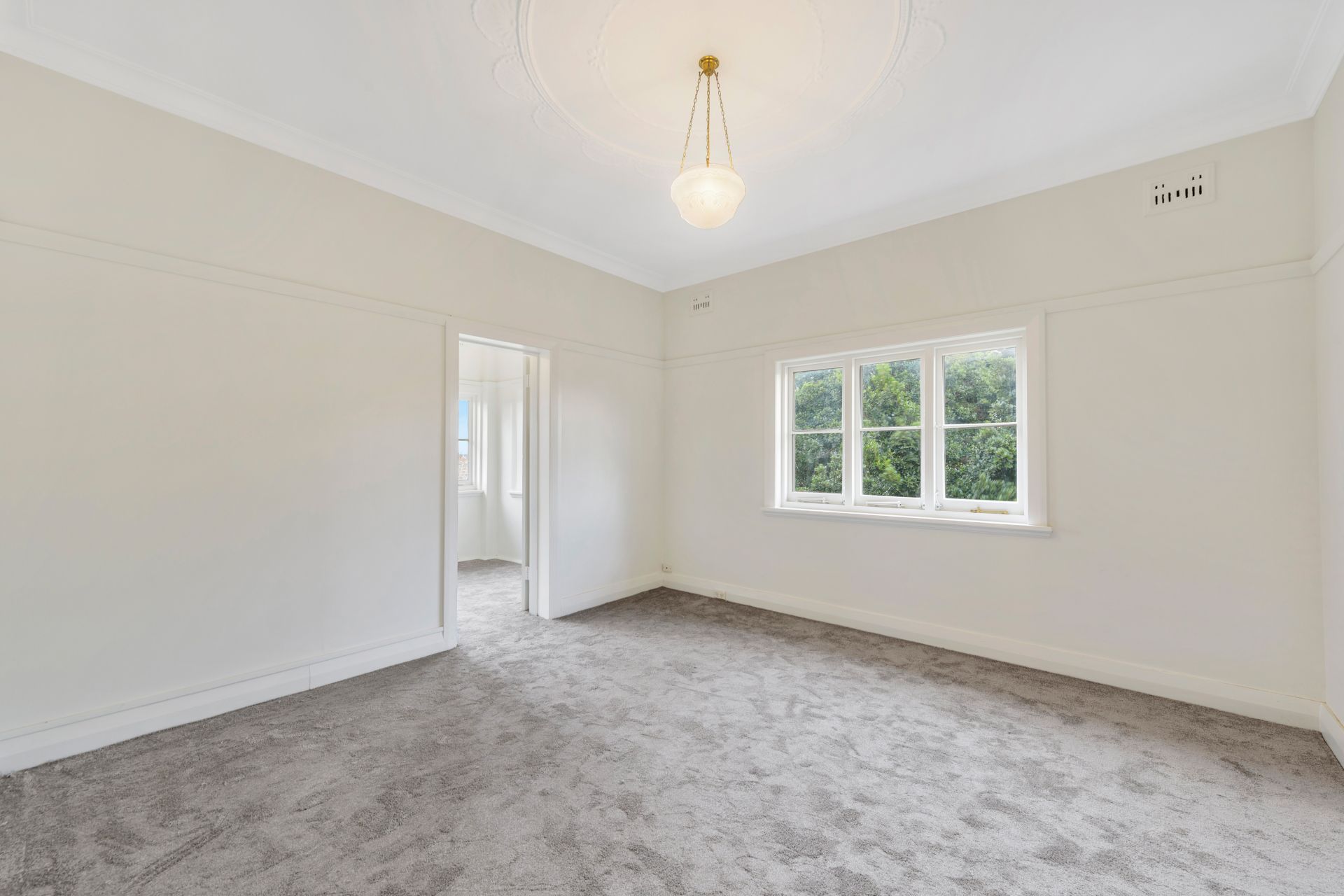 12/413 Glebe Point Road, Glebe Garry White Real Estate