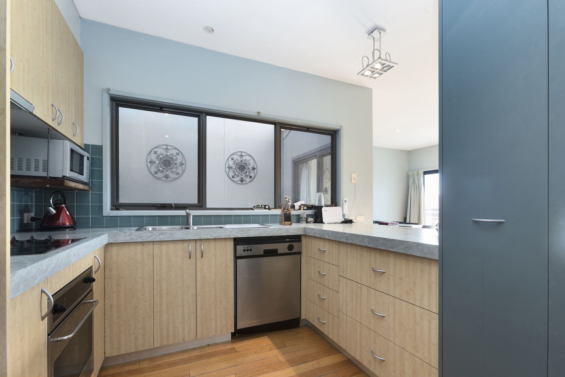 2/20 Pascoe Street, Apollo Bay - Thumbnail 4