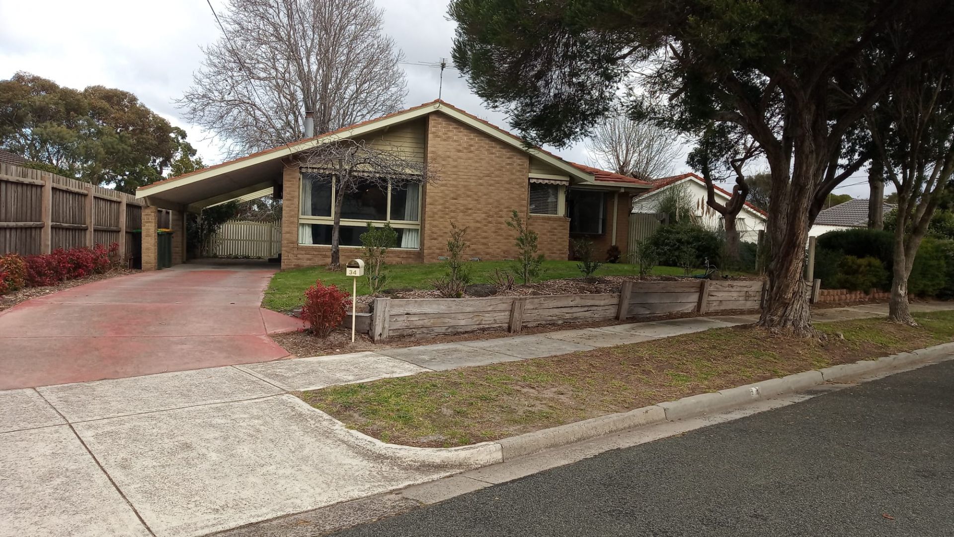 34 Gairloch Drive, Frankston OBrien Real Estate