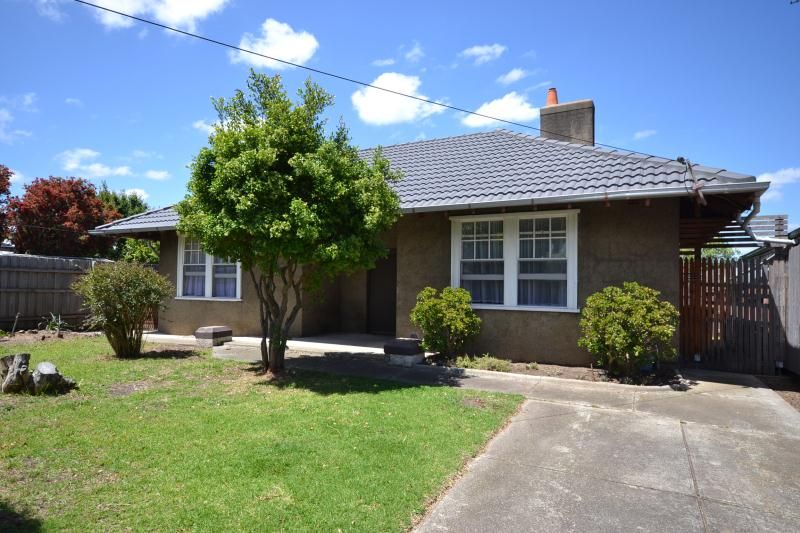 PRIME, CENTRAL, HEART OF PRESTON LOCATION!