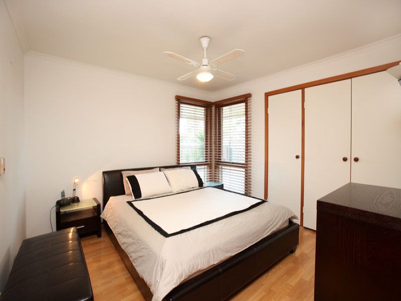 11 Esther Court, Seabrook - Thumbnail 8