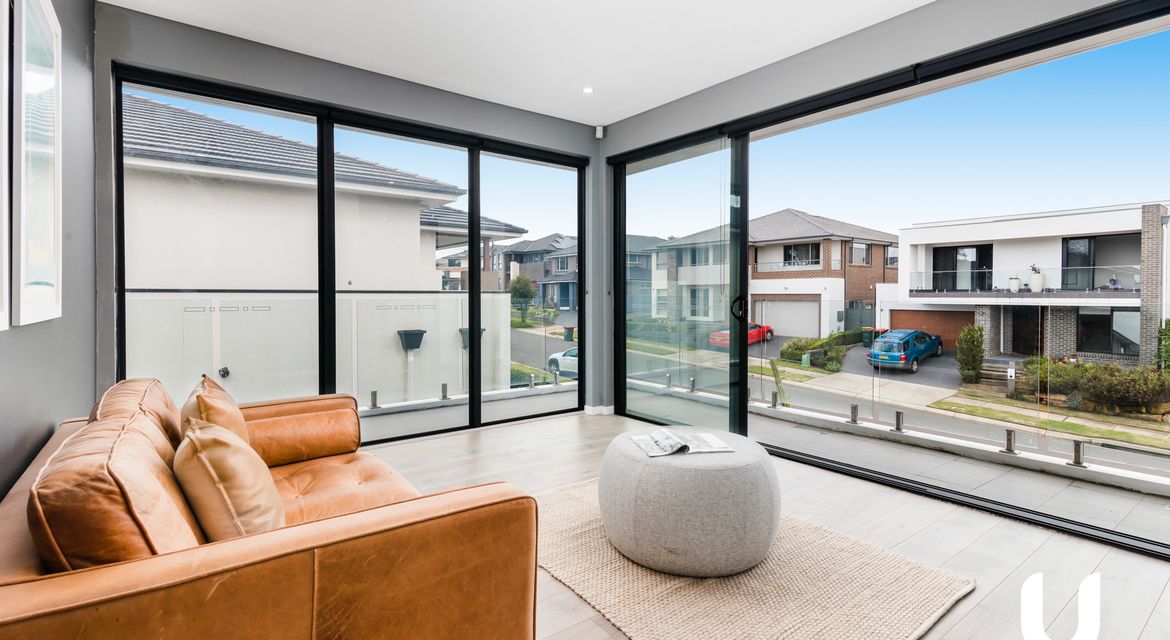 Colebee 12 Kingsbarn Street